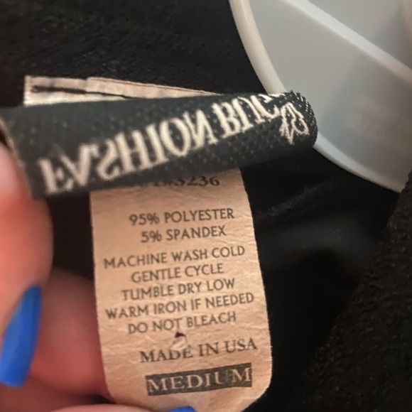 Two Piece Set - Picture 6 of 7